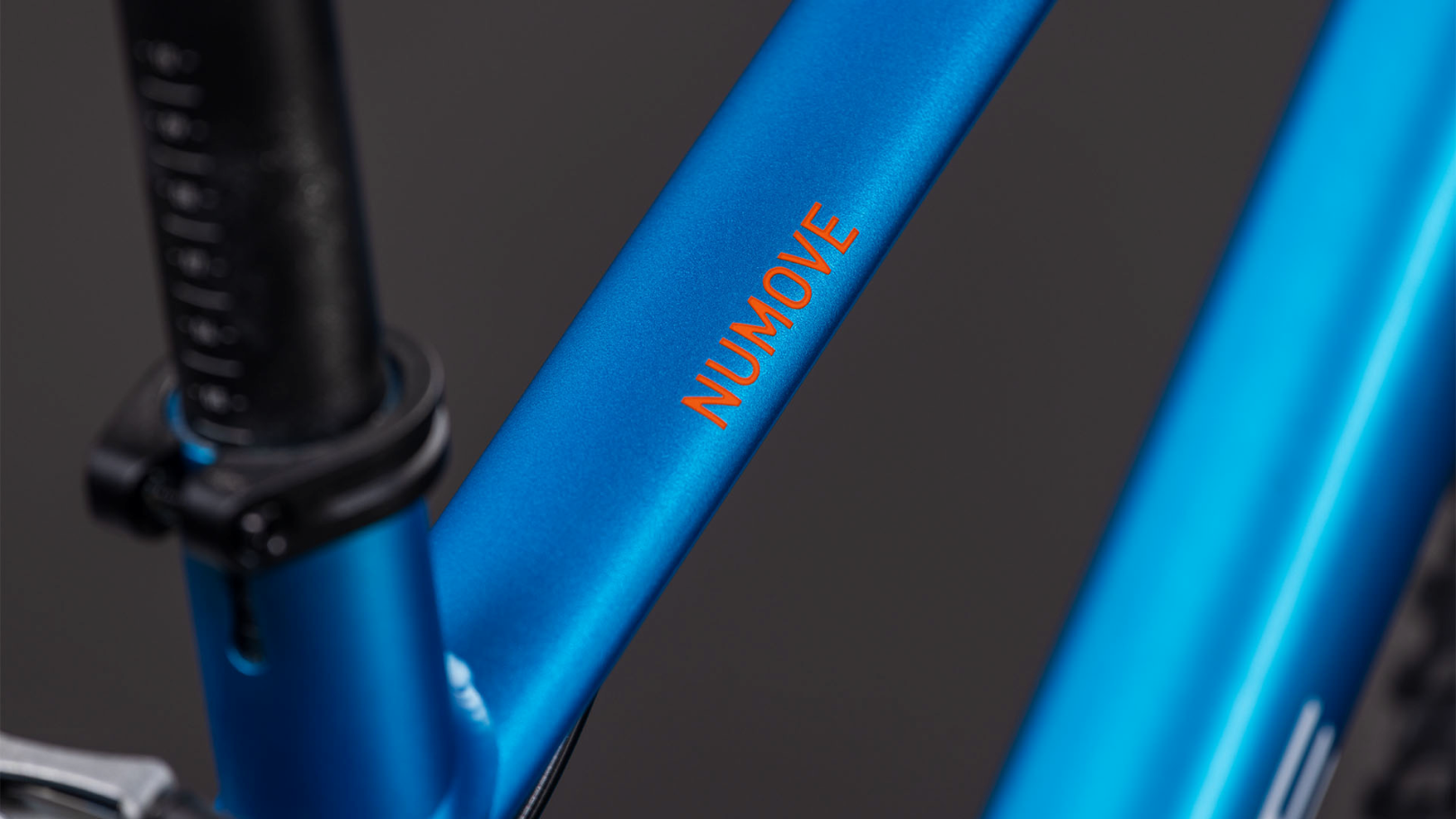 Cube Numove 240 topasblue´n´nebula