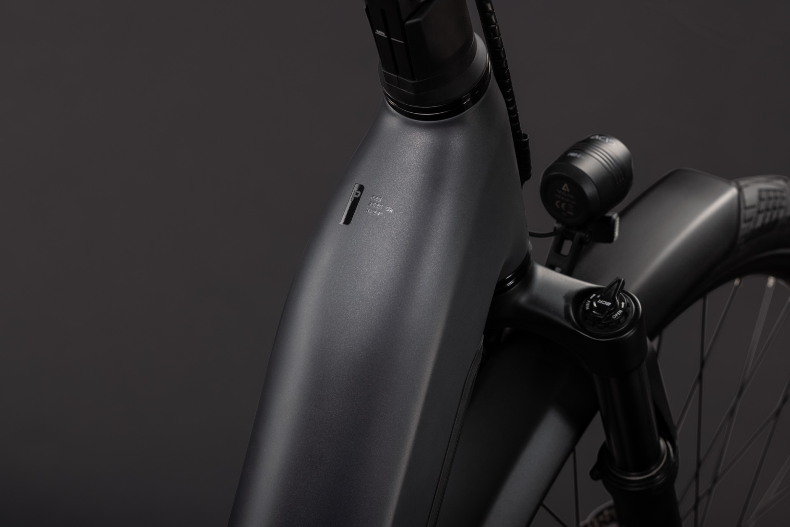 Cube Kathmandu Hybrid ONE11 HPC Pro 800 slapgrey´n´black
