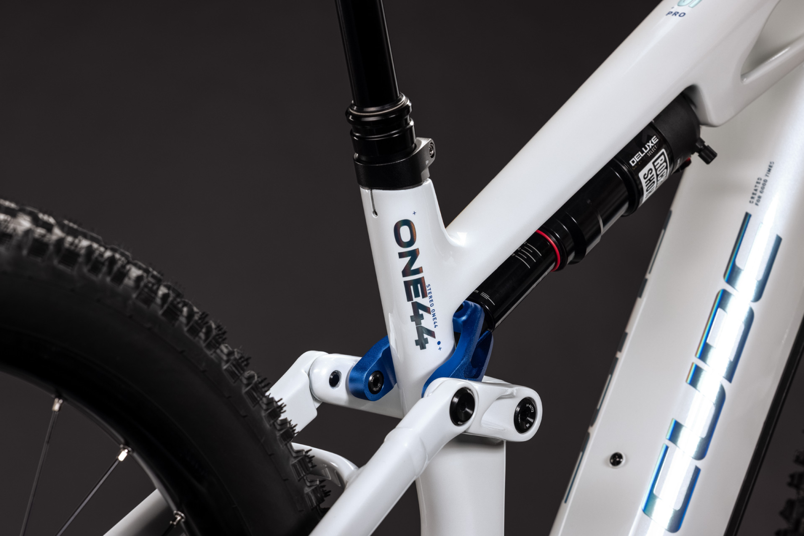 Cube Stereo Hybrid ONE44 HPC Pro 800 metallicwhite´n´blue