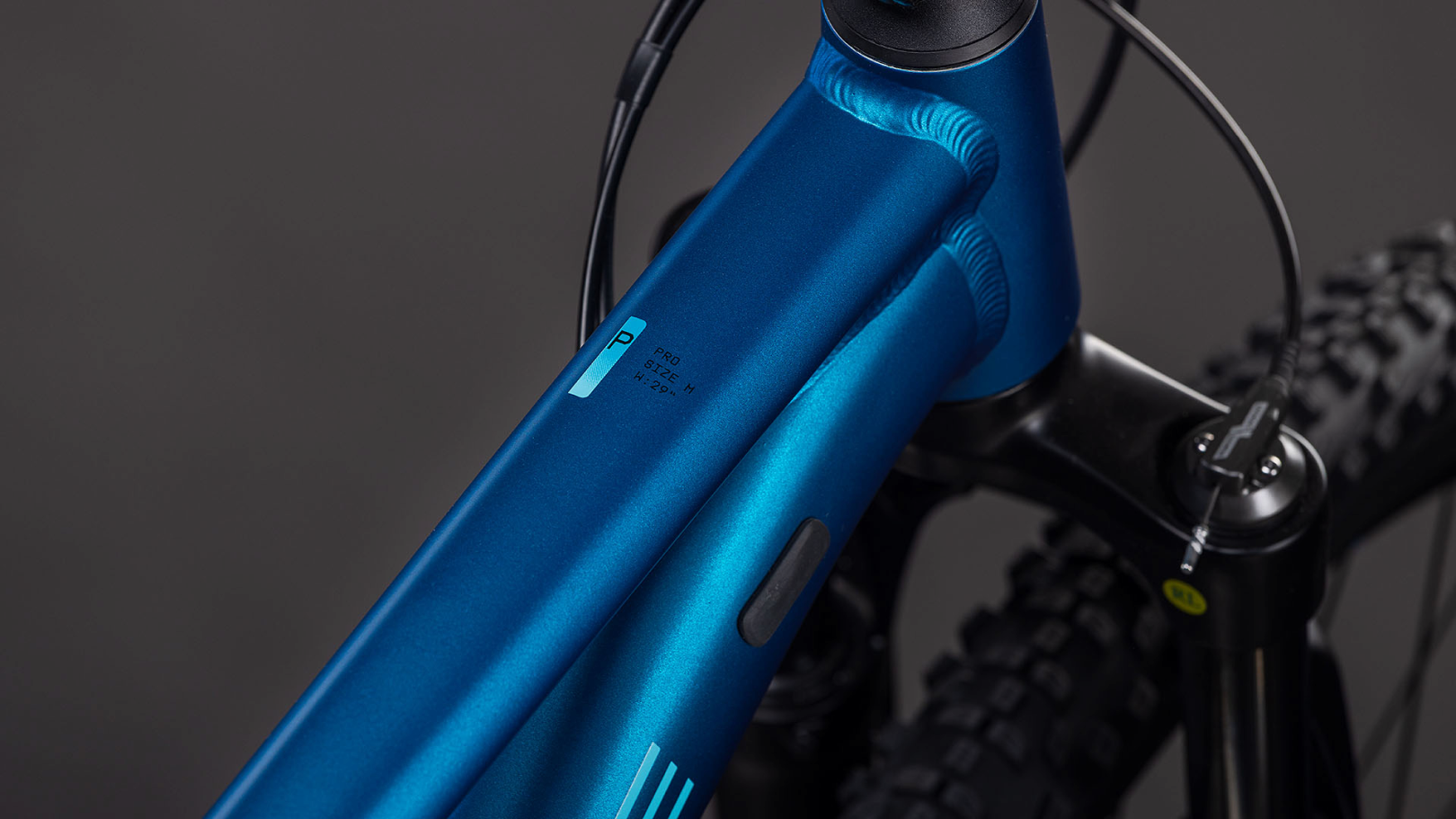 Cube Attention Pro electricblue´n´blue