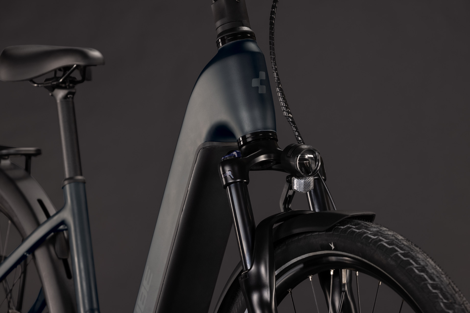 Cube Touring Hybrid ONE 600 grey´n´coolgrey